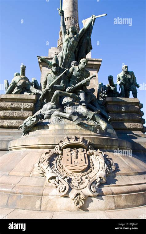 aigle porto|Monument aux héros de la guerre péninsulaire (Porto)